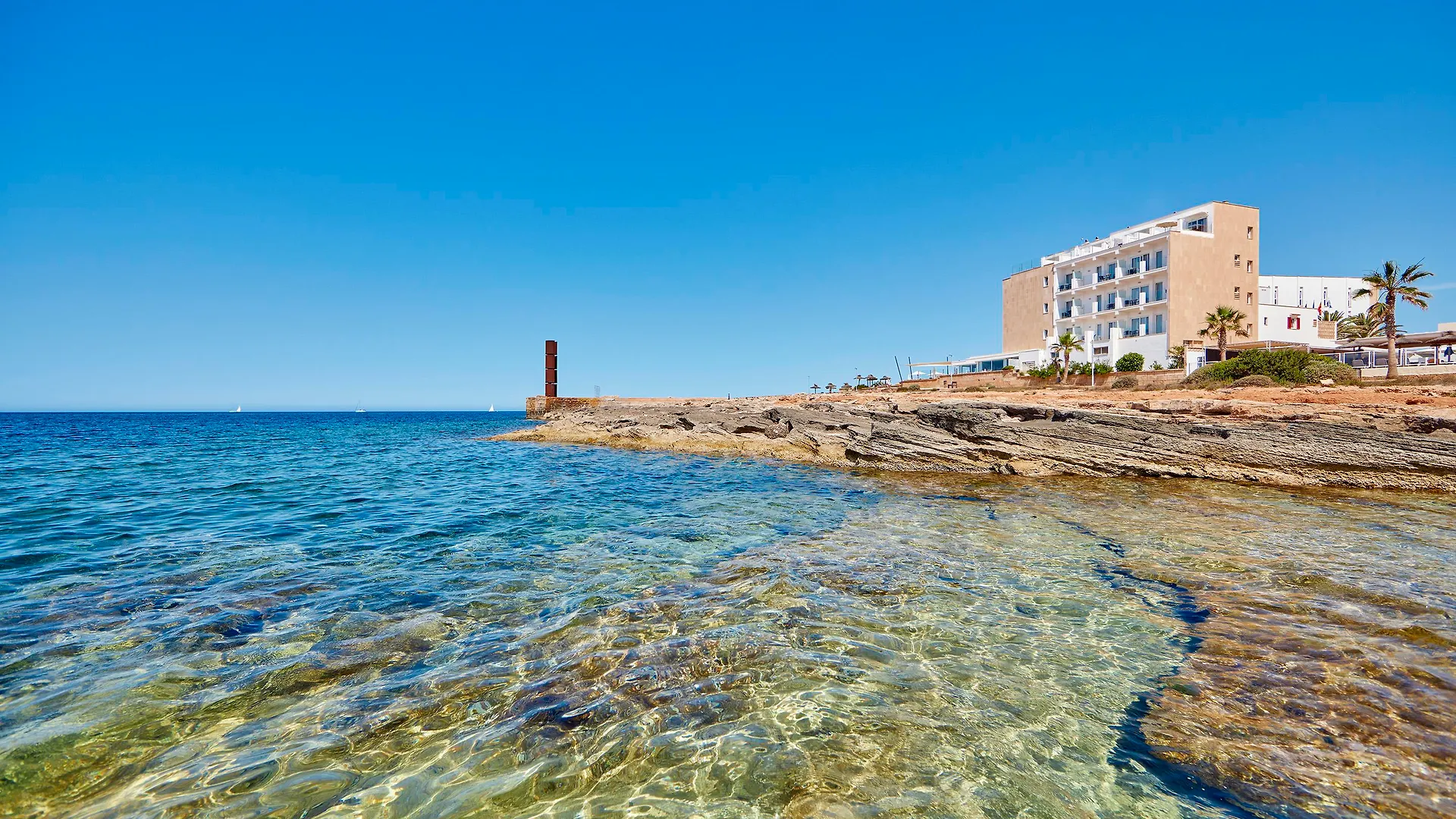 Universal Hotel Cabo Blanco - Adults Only Colonia de Sant Jordi 4*,