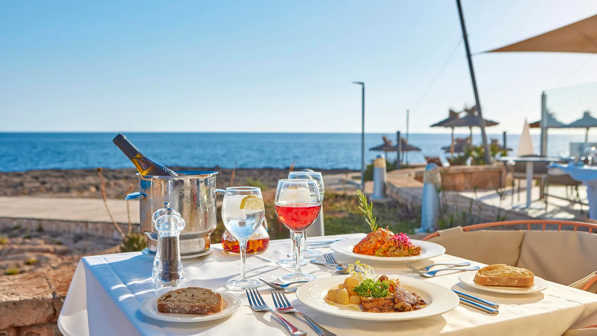 Universal Hotel Cabo Blanco - Adults Only Colonia de Sant Jordi