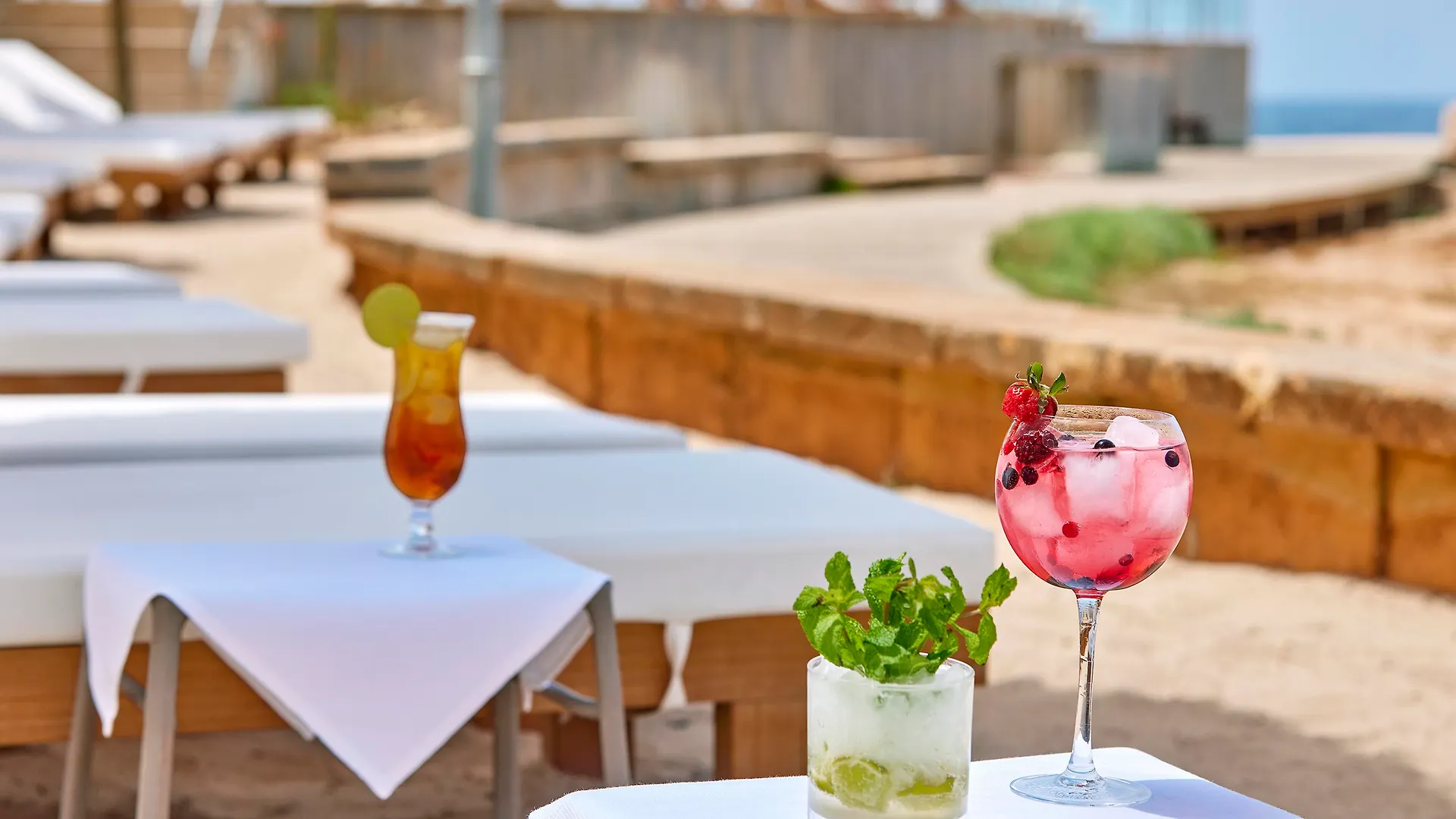 Universal Hotel Cabo Blanco - Adults Only Colonia de Sant Jordi